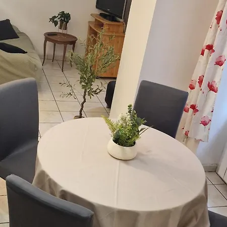 Elegant T2 Hyper-centre 5 Min Gare, 15 Min Giverny *